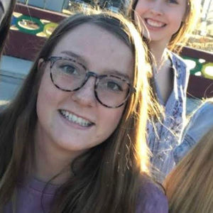 Meet your Posher, Victoria